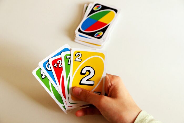 gry karciane dla dzieci - Uno